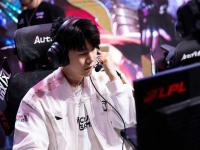 TheShy回归赛场，大胜首场状态亮眼，C9观众沸腾！的简单介绍